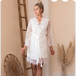 Bridal lace robe